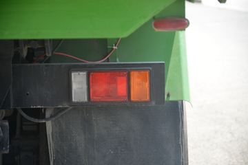 �������� �½��M500 390���� 8X4 6.8����ж��(CQ3316HXDG336L)ͼƬ