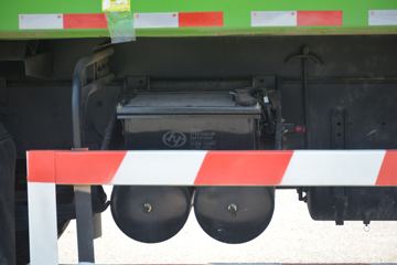 �������� �½��M500 390���� 8X4 6.8����ж��(CQ3316HXDG336L)ͼƬ