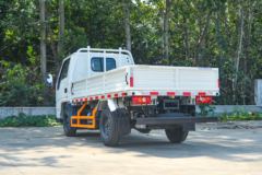 江铃 顺达窄体 116马力 3.1米单排栏板轻卡(JX1041TA25) 江铃 顺达窄体 116马力 3.1米单排栏板轻卡(JX1041TA25)