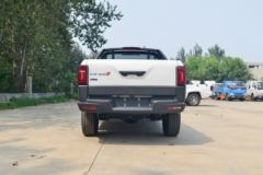 江铃 域虎9 2020款 舒享型 2.0T柴油 141马力 8挡自动 四驱 双排皮卡