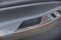 江铃 域虎9 2020款 舒享型 2.0T柴油 141马力 8挡自动 四驱 双排皮卡