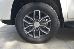 江铃 域虎9 2020款 舒享型 2.0T柴油 141马力 8挡自动 四驱 双排皮卡