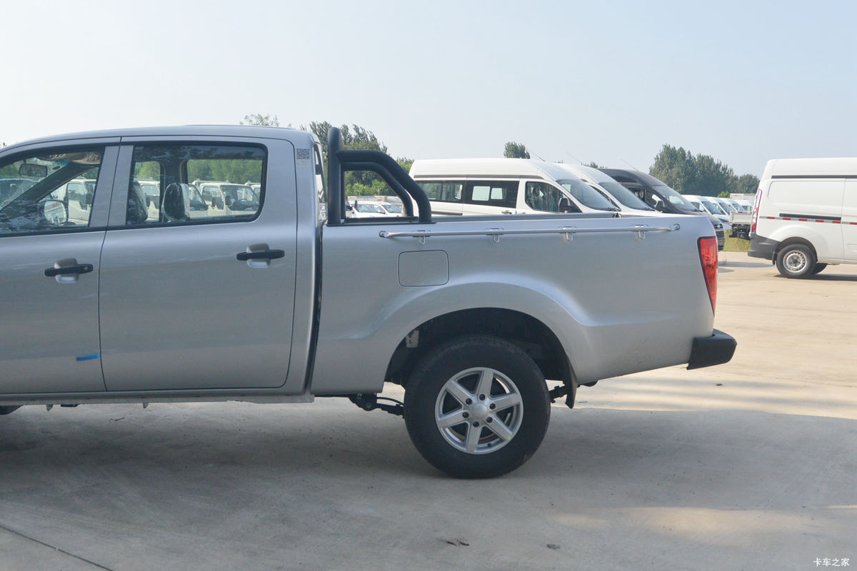  ± 2020 ʰ 2.5T 140  ˫Ƥ()                                                