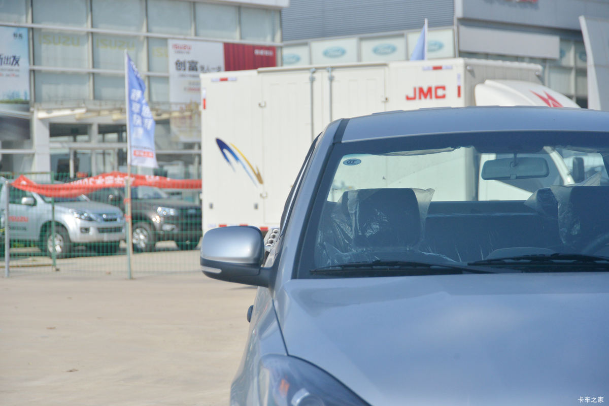  ± 2020 ʰ 2.5T 140  ˫Ƥ()                                                