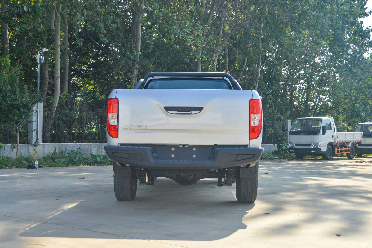  ± 2020 ʰ 2.5T 140  ˫Ƥ()                                                