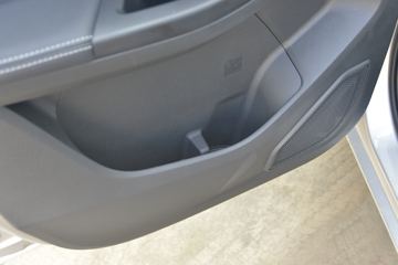  ± 2020 ʰ 2.5T 140  ˫Ƥ()ͼƬ