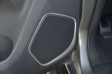 ������ʮ�� D-MAX 2020�� ���ư� 1.9T���� ���� �Զ� ˫��Ƥ��(����)ͼƬ