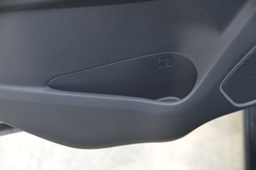 ������ʮ�� D-MAX 2020�� ���ư� 1.9T���� ���� �Զ� ˫��Ƥ��(����)ͼƬ