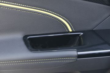 ������ʮ�� D-MAX 2020�� ���ư� 1.9T���� ���� �Զ� ˫��Ƥ��(����)ͼƬ