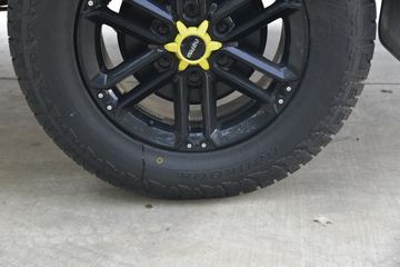 ������ʮ�� D-MAX 2020�� ���ư� 1.9T���� ���� �Զ� ˫��Ƥ��(����)ͼƬ