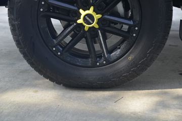 ������ʮ�� D-MAX 2020�� ���ư� 1.9T���� ���� �Զ� ˫��Ƥ��(����)ͼƬ