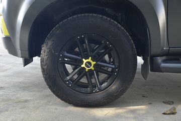 ������ʮ�� D-MAX 2020�� ���ư� 1.9T���� ���� �Զ� ˫��Ƥ��(����)ͼƬ