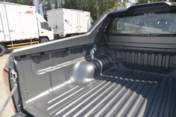 ������ʮ�� D-MAX 2020�� ���ư� 1.9T���� ���� �Զ� ˫��Ƥ��(����)ͼƬ