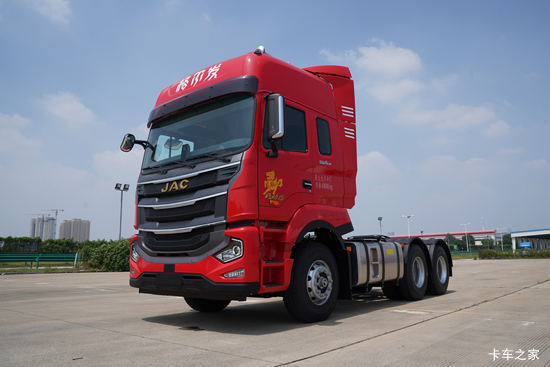 ���� �����A5W���ؿ� 490���� 6X4 AMT�Զ���ǣ����(HFC4251P1K7E33KS)