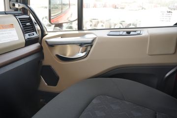 ���� �����A5W�ؿ� �콢�� 510���� 6X4 AMT�Զ���ǣ����(HFC4251P12K7E33S8V)ͼƬ