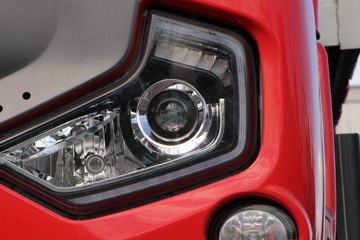 ���� �����A6LII�п� 220���� 4X2 6.8����ʽ�ػ���(HFC5161XXYP3K2A50KS)ͼƬ