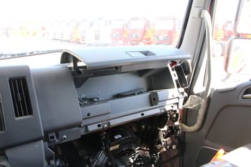 ���� �����A6LII�п� 220���� 4X2 6.8����ʽ�ػ���(HFC5161XXYP3K2A50KS)ͼƬ