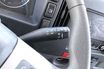 ���� �����A6LII�п� 220���� 4X2 6.8����ʽ�ػ���(HFC5161XXYP3K2A50KS)ͼƬ