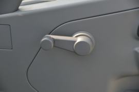 K3&nbsp;除尘车驾驶室图片