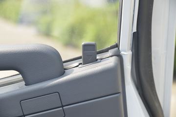 ���� K3���˿� 127���� 4X2 �๦���ֳ���(����)ͼƬ