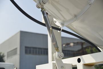 ���� K3���˿� 127���� 4X2 �๦���ֳ���(����)ͼƬ