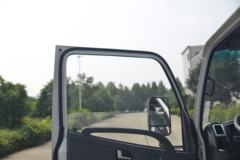 凯马 K3金运卡 127马力 4X2 吸粪车(国六)(KMC5040GXEB280D6)