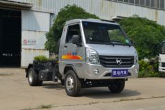 凯马 锐菱 91马力 汽油 4X2 车厢可卸式垃圾车(国六)(旺龙威牌)(WLW5030ZXXK)
