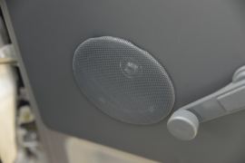 凯马底盘&nbsp;垃圾运输车驾驶室图片