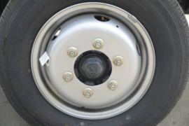 凯马底盘&nbsp;垃圾运输车底盘图片