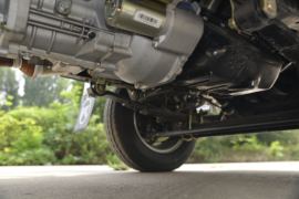 凯马底盘&nbsp;垃圾运输车底盘图片