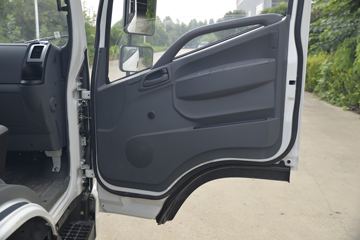 ���� ����M3 130���� 4X2 �泵��(����)ͼƬ