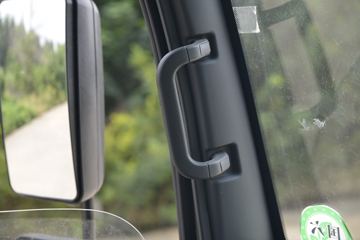 ���� ����M3 130���� 4X2 �泵��(����)ͼƬ