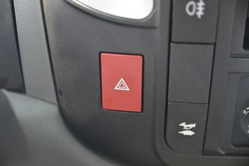 ���� ����M3 130���� 4X2 �泵��(����)ͼƬ