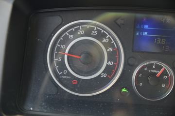 ���� ����M3 130���� 4X2 �泵��(����)ͼƬ