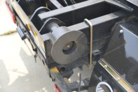 凯马底盘&nbsp;垃圾运输车上装图片