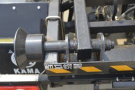 凯马底盘&nbsp;垃圾运输车上装图片