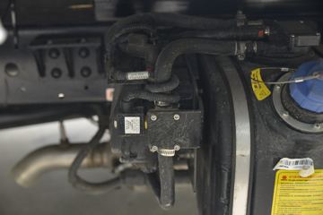 ���� ����M3 130���� 4X2 �泵��(����)ͼƬ