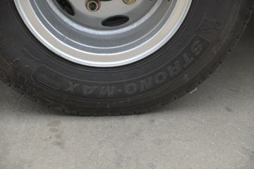 ���� ����M3 130���� 4X2 �泵��(����)ͼƬ