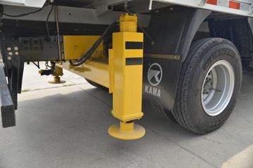 ���� ����M3 130���� 4X2 �泵��(����)ͼƬ