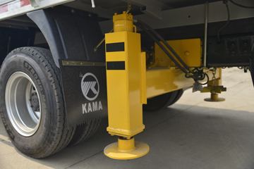 ���� ����M3 130���� 4X2 �泵��(����)ͼƬ