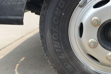 ���� ����M3 130���� 4X2 �泵��(����)ͼƬ