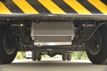 ���� ����M3 130���� 4X2 �泵��(����)ͼƬ