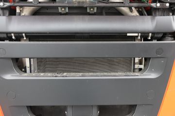 й ǵ¿SITRAK G7ؿ 440 6X4 LNGǣ()(ٱ3.36)(12)(ZZ4256V384HF1LB)ͼƬ