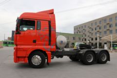 中国重汽 汕德卡SITRAK G7重卡 440马力 6X4 LNG牵引车(国六)(速比3.36)(12挡)(ZZ4256V384HF1LB) 中国重汽 汕德卡SITRAK G7重卡 440马力 6X4 LNG牵引车(国六)(速比3.36)(12挡)(ZZ4256V384HF1LB)