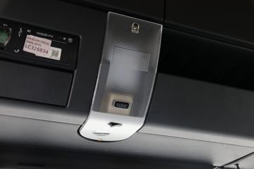 �й����� �ǵ¿�SITRAK G7�ؿ� 440���� 6X4 LNGǣ����(����)(�ٱ�3.36)(12��)ͼƬ