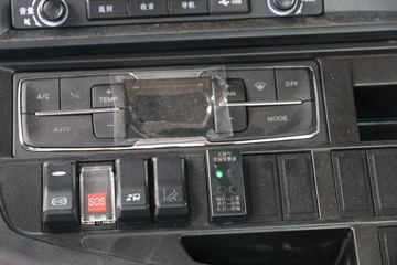 �й����� �ǵ¿�SITRAK G7�ؿ� 440���� 6X4 LNGǣ����(����)(�ٱ�3.36)(12��)ͼƬ