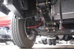 陕汽商用车 轩德翼9 新锐版 148马力 4X2 4.15米单排厢式轻卡(SX5040XXYNP5331)