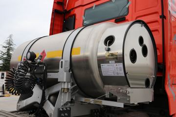 �й����� �ǵ¿�SITRAK G7�ؿ� 440���� 6X4 LNGǣ����(����)(�ٱ�3.36)(12��)ͼƬ