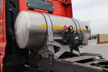 �й����� �ǵ¿�SITRAK G7�ؿ� 440���� 6X4 LNGǣ����(����)(�ٱ�3.36)(12��)ͼƬ