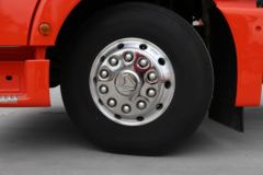 中国重汽 汕德卡SITRAK G7重卡 440马力 6X4 LNG牵引车(国六)(速比3.36)(12挡)(ZZ4256V384HF1LB) 中国重汽 汕德卡SITRAK G7重卡 440马力 6X4 LNG牵引车(国六)(速比3.36)(12挡)(ZZ4256V384HF1LB)